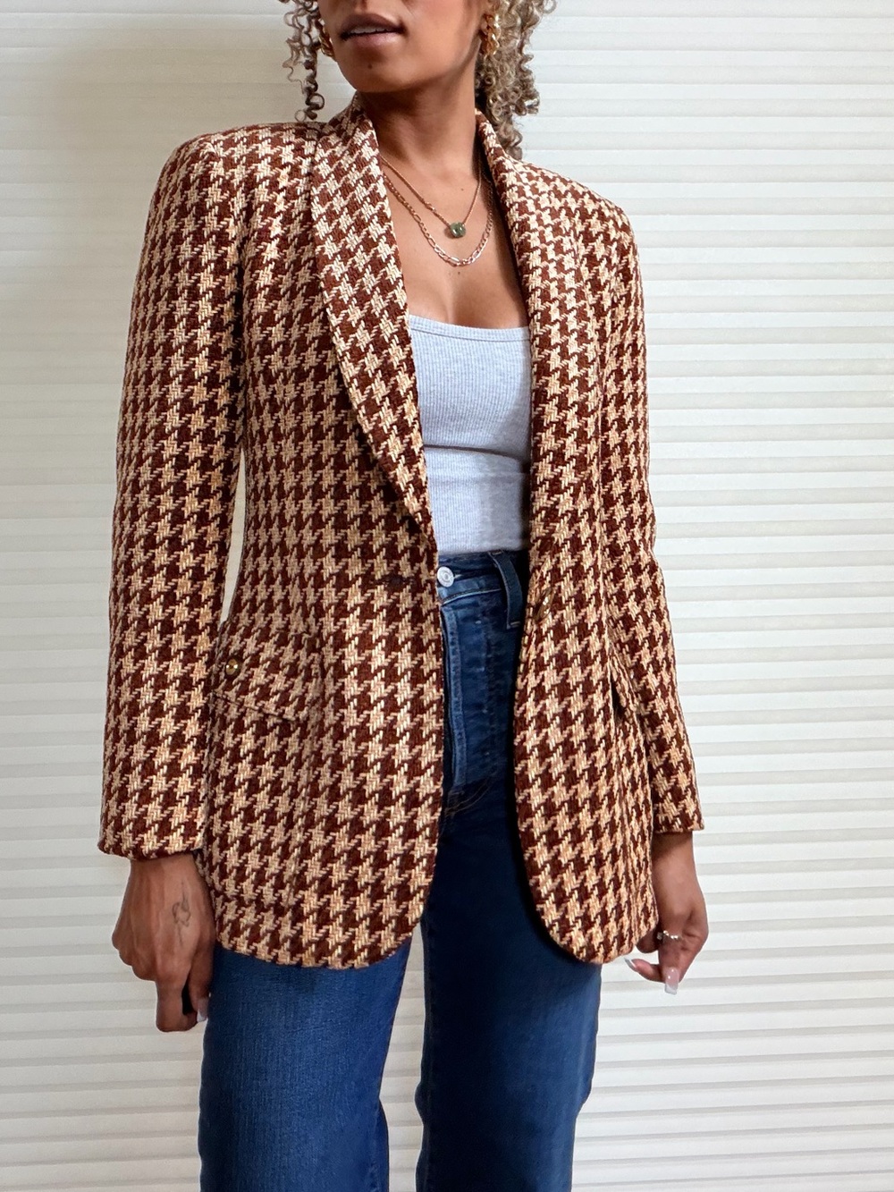 Vintage Tahari Made in England Chocolate Houndstooth Wool Blend Skirt Suit